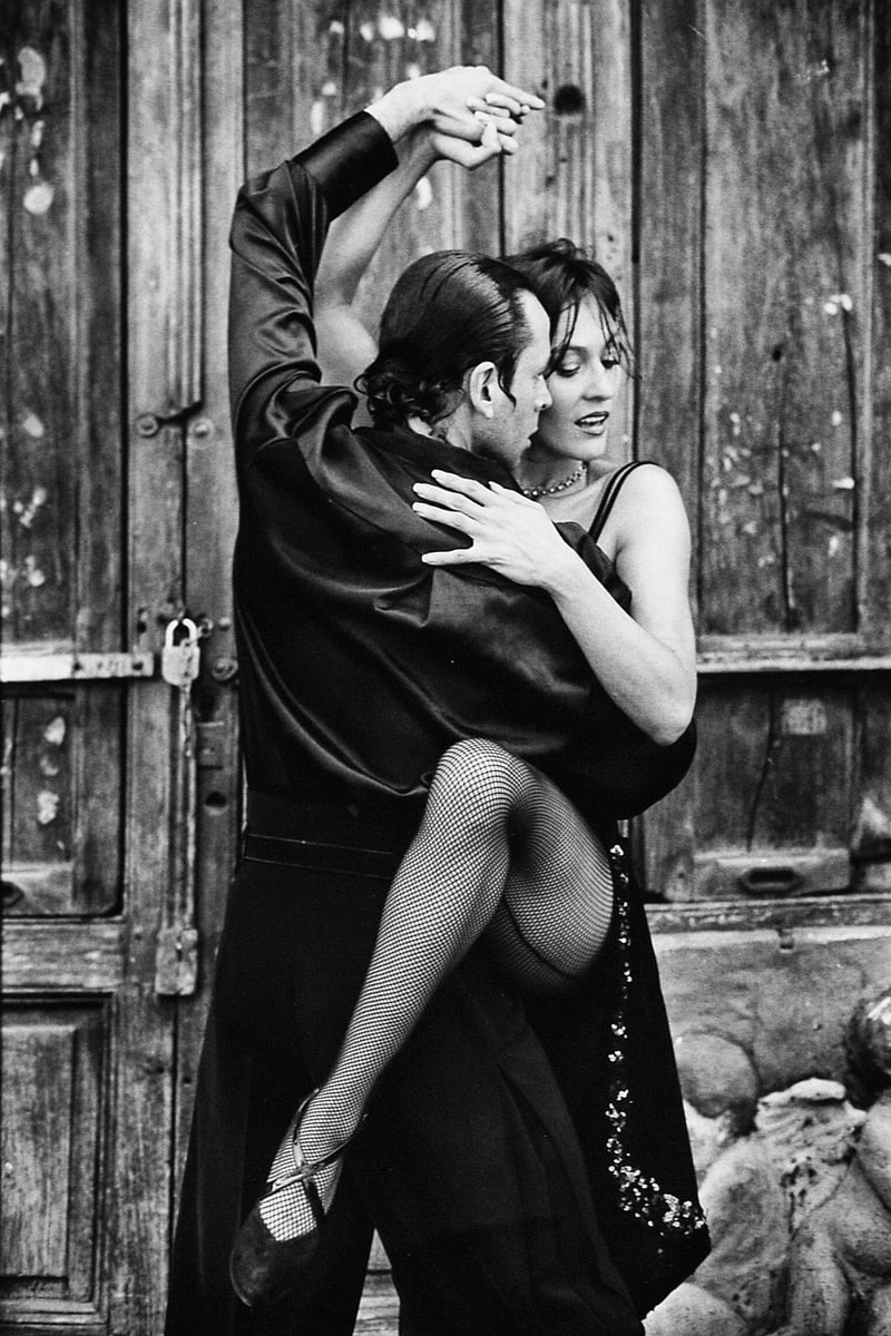Contemporary dance performance